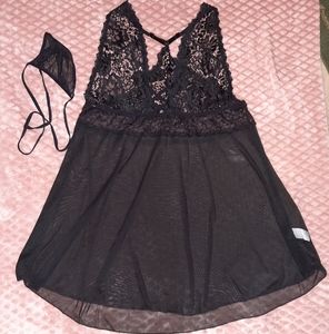NWOT 💣 SEXY Lace and Sheer Chemise Set